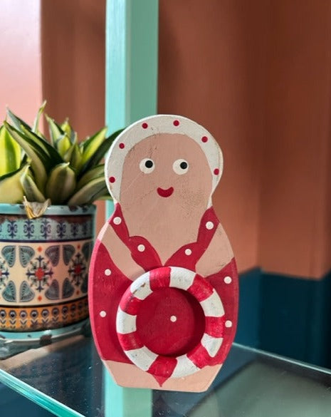 Chunky Bathing Beauty