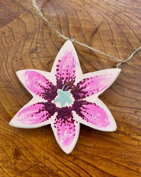Garland - Lillies
